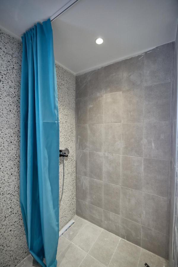 شقة Luxury Studio In سالونيك المظهر الخارجي الصورة